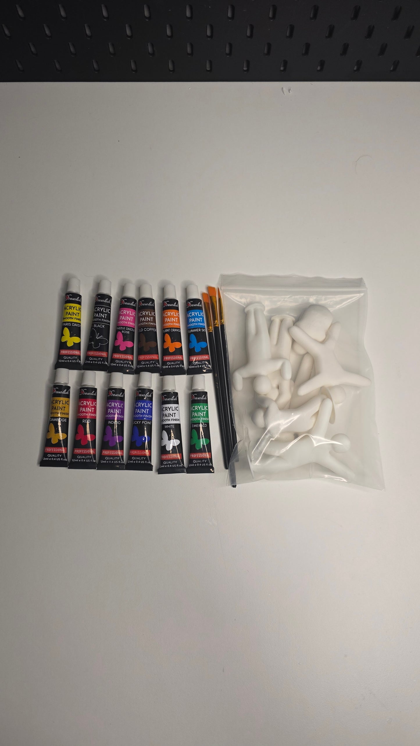 Meccha Chameleon -  all 7 different positions + Paint set