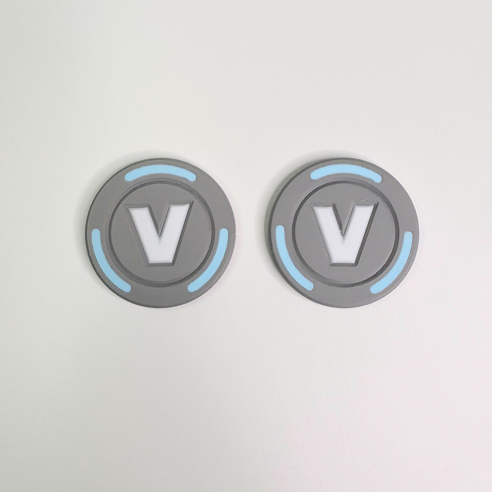 Battle Royale V-Bucks Coins - LifeIsGudShop